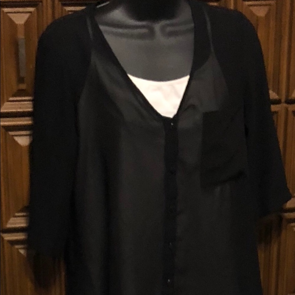 Petticoat Alley Black Sheet Blouse